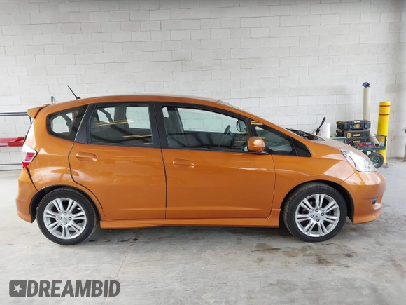2010 Honda Fit Sport with VIN JHMGE8G41AS005199, listed as a IAAI auction lot 42272621 with 205,682 mi miles and . Bid and sale history available at DreamBid. Image 13.