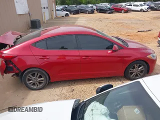 2017 Hyundai Elantra Value Edition z VIN 5NPD84LF1HH088010, wystawiony jako IAAI lot #42067643 z przebiegiem 141 402 mil mil oraz . Historia ofert i sprzedaży dostępna na DreamBid. Obrazek 13.