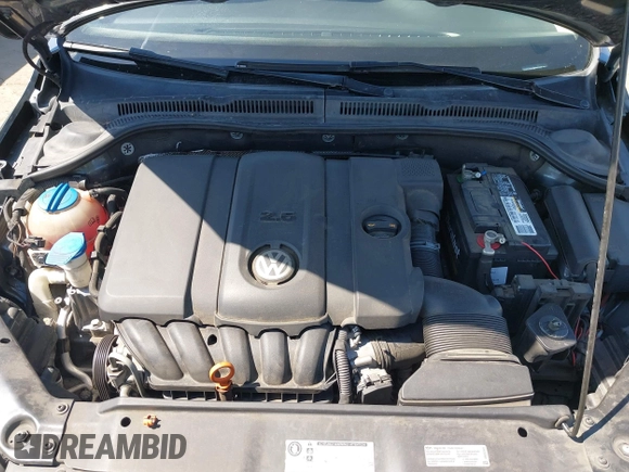 2013 Volkswagen Jetta SE with VIN 3VWDP7AJ8DM436818, listed as a IAAI auction lot 42386196 with 121,043 mi miles and . Bid and sale history available at DreamBid. Image 10.