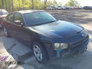 2008 Dodge Charger with VIN 2B3KA43G88H138772, listed as a IAAI auction lot 42001065 with 92,592 mi miles. Bid and sale history available at carsss.com. Image 1.