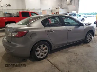 2013 Mazda 3 i SV z VIN JM1BL1TF6D1723762, wystawiony jako Copart lot #59711775 z przebiegiem Nie podano mil oraz Szkoda całkowita • Salvage title. Historia ofert i sprzedaży dostępna na DreamBid. Obrazek 3.