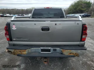 2006 Chevrolet Silverado 1500 LT1 with VIN 1GCEK19B06E249775, listed as a Copart auction lot 51620035 with 173,979 mi miles and Clean Title. Bid and sale history available at carsss.com. Image 6.
