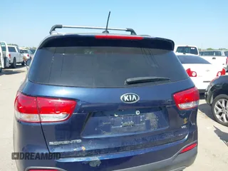 2017 Kia Sorento LX V6 with VIN 5XYPGDA57HG322510, listed as a IAAI auction lot 42012684 with 86,859 mi miles. Bid and sale history available at carsss.com. Image 16.
