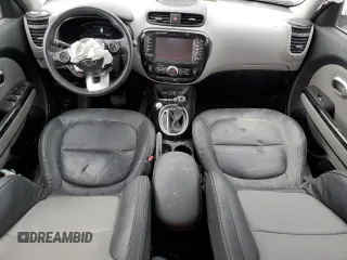 2017 Kia Soul + with VIN KNDJP3A5XH7437177, listed as a Copart auction lot 48389185 with 44,662 mi miles and Salvage Title. Bid and sale history available at carsss.com. Image 8.