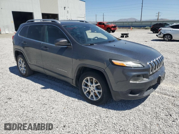 2016 Jeep Cherokee Latitude с VIN 1C4PJLCB3GW287223, выставлен на аукционе Copart как лот 60305005 с пробегом 167 434 миль миль и Списание • Salvage title. История ставок и продаж доступна на DreamBid. Изображение 4.