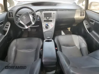 2015 Toyota Prius Four with VIN JTDKN3DUXF0400620, listed as a Copart auction lot 52620015 with 165,934 mi miles and Salvage Title. Bid and sale history available at DreamBid. Image 8.