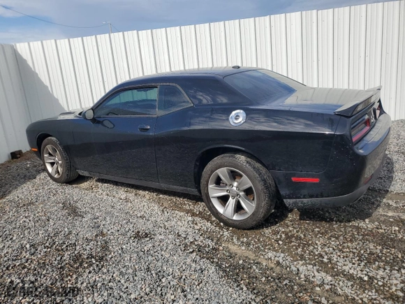 2018 Dodge Challenger SXT with VIN 2C3CDZAG0JH270218, listed as a Copart auction lot 71750154 with 144,278 mi miles and Clean Title. Bid and sale history available at carsss.com. Image 2.