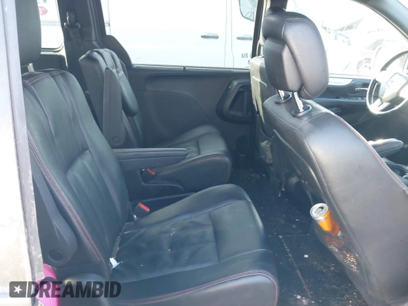 2020 Dodge Grand Caravan GT with VIN 2C4RDGEG5LR204555, listed as a IAAI auction lot 41087394 with 152,009 mi miles and . Bid and sale history available at DreamBid. Image 8.