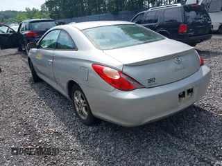 2005 Toyota Solara SE with VIN 4T1CE30PX5U976490, listed as a IAAI auction lot 42650033 with 222,431 mi miles and . Bid and sale history available at DreamBid. Image 3.