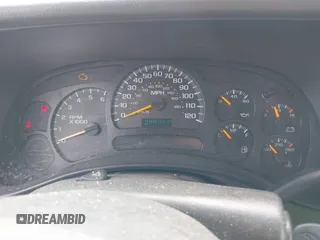2005 Chevrolet Silverado 1500 Z71 z VIN 1GCEK19Z25Z282216, wystawiony jako IAAI lot #41931370 z przebiegiem 194 961 mil mil oraz . Historia ofert i sprzedaży dostępna na DreamBid. Obrazek 7.