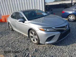 2019 Toyota Camry XSE with VIN 4T1B61HK5KU818351, listed as a IAAI auction lot 41909915 with 179,463 mi miles. Bid and sale history available at carsss.com. Image 1.