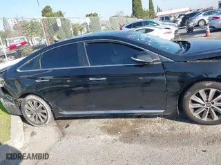 2017 Hyundai Sonata Sport with VIN 5NPE34AF8HH554795, listed as a IAAI auction lot 41647857 with 82,137 mi miles. Bid and sale history available at carsss.com. Image 13.