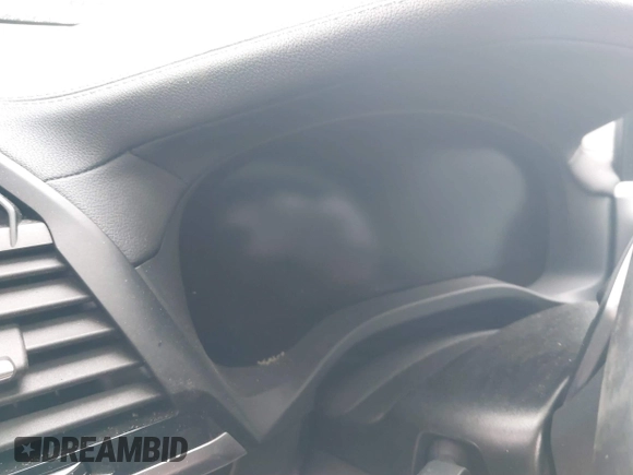 2021 BMW X3 M z VIN 5YMTS0C09M9E42418, wystawiony jako IAAI lot #39904954 z przebiegiem Nie podano mil oraz . Historia ofert i sprzedaży dostępna na DreamBid. Obrazek 7.