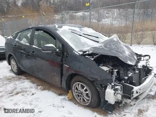 2019 Toyota Prius L Eco with VIN JTDKARFU9K3072837, listed as a IAAI auction lot 41303858 with 0 mi miles. Bid and sale history available at carsss.com. Image 18.