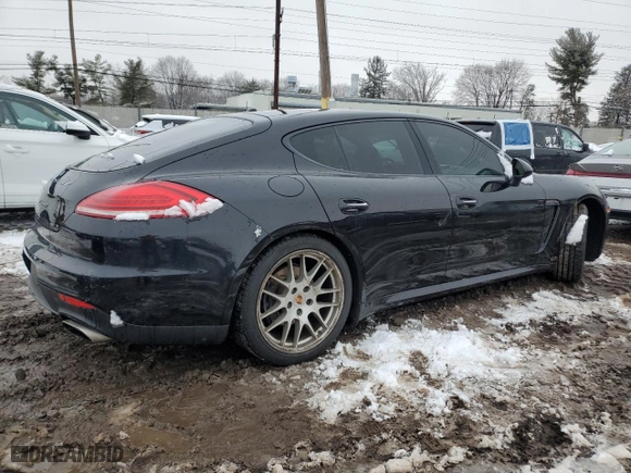 2014 Porsche Panamera with VIN WP0AA2A70EL005374, listed as a Copart auction lot 44396795 with 78,414 mi miles and Salvage Title. Bid and sale history available at carsss.com. Image 3.