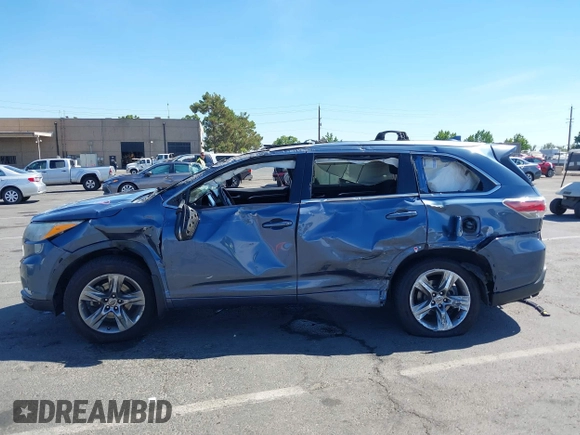 2015 Toyota Highlander Limited с VIN 5TDDKRFH0FS210245, выставлен на аукционе IAAI как лот 42796959 с пробегом 137 181 миль миль и . История ставок и продаж доступна на DreamBid. Изображение 13.