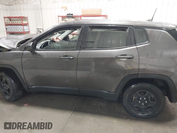 2019 Jeep Compass Sport with VIN 3C4NJCAB1KT762800, listed as a IAAI auction lot 41917374 with 90,184 mi miles and . Bid and sale history available at DreamBid. Image 14.