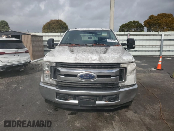 2019 Ford F-250 с VIN 1FD7W2ATXKED84985, выставлен на аукционе Copart как лот 51567545 с пробегом 146 726 миль миль и Списание • Salvage title. История ставок и продаж доступна на DreamBid. Изображение 5.