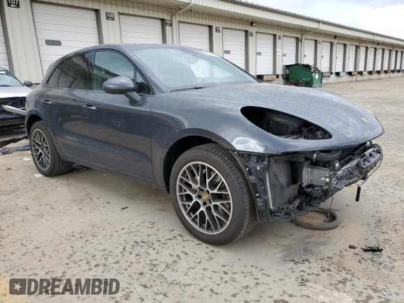 2017 Porsche Macan S with VIN WP1AB2A54HLB11762, listed as a Copart auction lot 49065585 with 54,511 mi miles and Salvage Title. Bid and sale history available at DreamBid. Image 4.