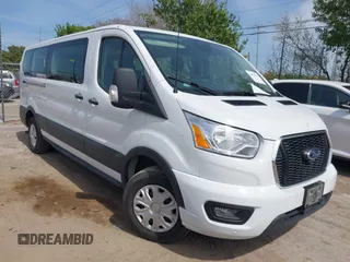 2022 Ford Transit Passenger XL with VIN 1FBAX2Y81NKA44210, listed as a IAAI auction lot 41878018 with 60,867 mi miles. Bid and sale history available at carsss.com. Image 1.