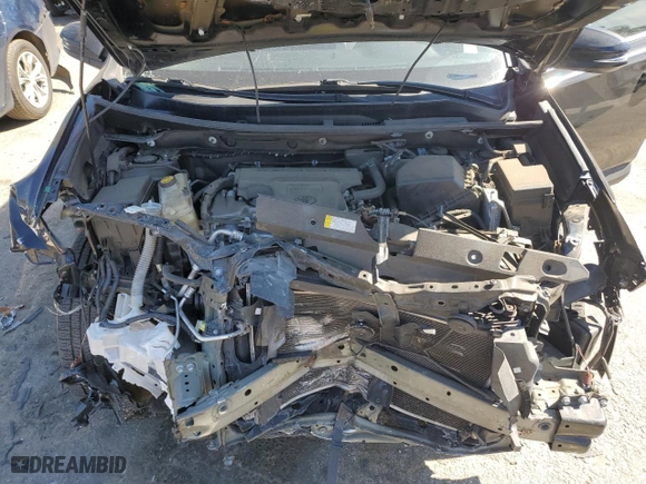 2018 Toyota RAV4 XLE with VIN 2T3WFREV0JW469717, listed as a Copart auction lot 47416435 with 97,142 mi miles and Salvage Title. Bid and sale history available at carsss.com. Image 12.