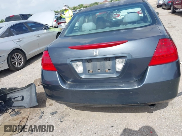 2007 Honda Accord LX with VIN 3HGCM56417G710802, listed as a IAAI auction lot 42624322 with 171,470 mi miles and . Bid and sale history available at DreamBid. Image 17.