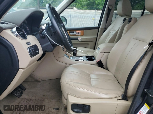 2015 Land Rover LR4 HSE with VIN SALAG2V6XFA742605, listed as a Copart auction lot 60933265 with Not provided miles and Salvage title. Bid and sale history available at DreamBid. Image 7.