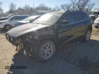 2017 Jeep Cherokee Latitude with VIN 1C4PJMCS0HW546838, listed as a Copart auction lot 89305395 with 57,581 mi miles and Salvage Title. Bid and sale history available at DreamBid. Image 1.