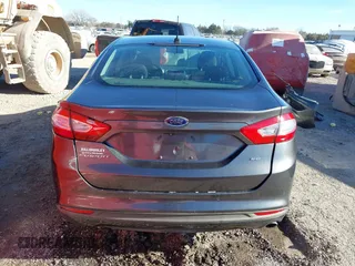 2015 Ford Fusion SE with VIN 3FA6P0H70FR127322, listed as a IAAI auction lot 41607268 with 116,283 mi miles. Bid and sale history available at carsss.com. Image 17.