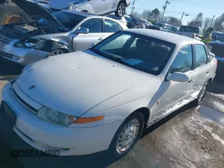 2002 Saturn LS z VIN 1G8JS54F62Y552871, wystawiony jako IAAI lot #41309003 z przebiegiem 124 216 mil mil oraz . Historia ofert i sprzedaży dostępna na DreamBid. Obrazek 2.