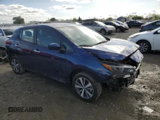 2020 Nissan LEAF z VIN 1N4BZ1BP5LC303959, wystawiony jako Copart lot #51183755 z przebiegiem 61 953 mil mil oraz Szkoda całkowita • Salvage title. Historia ofert i sprzedaży dostępna na DreamBid. Obrazek 4.