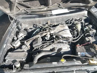1997 Toyota 4Runner Limited with VIN JT3HN87R9V0073242, listed as a IAAI auction lot 41664630 with 189,225 mi miles. Bid and sale history available at carsss.com. Image 10.