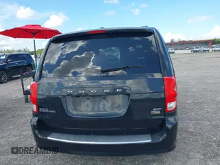 2019 Dodge Grand Caravan SXT with VIN 2C4RDGCG5KR797853, listed as a IAAI auction lot 40332854 with 81,197 mi miles and . Bid and sale history available at DreamBid. Image 16.