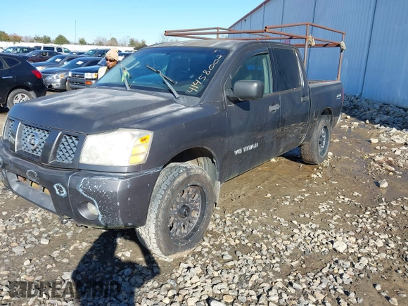 2005 Nissan Titan SE with VIN 1N6AA07BX5N502188, listed as a IAAI auction lot 41458002 with 207,154 mi miles. Bid and sale history available at carsss.com. Image 2.