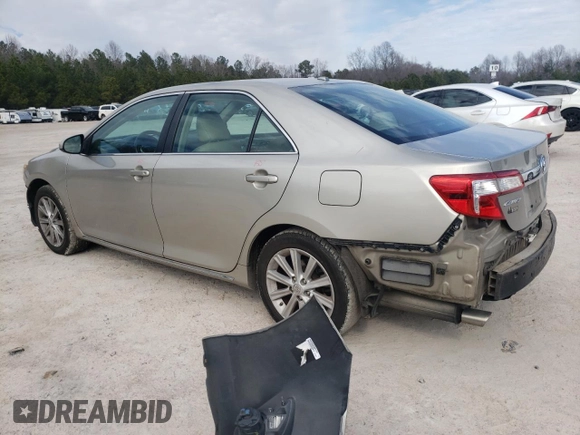 2014 Toyota Camry SE with VIN 4T1BK1FK6EU538389, listed as a Copart auction lot 46941325 with 223,201 mi miles and Salvage Title. Bid and sale history available at carsss.com. Image 2.