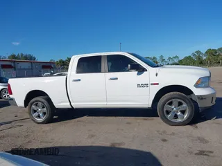 2015 Ram 1500 Big Horn z VIN 1C6RR7TM9FS740459, wystawiony jako IAAI lot #41422104 z przebiegiem 55 396 mil mil oraz . Historia ofert i sprzedaży dostępna na DreamBid. Obrazek 13.