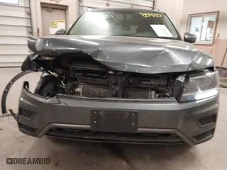2019 Volkswagen Tiguan S with VIN 3VV0B7AX5KM180611, listed as a IAAI auction lot 41785980 with 169,203 mi miles. Bid and sale history available at carsss.com. Image 12.