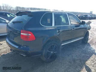 2008 Porsche Cayenne with VIN WP1AA29P18LA25740, listed as a IAAI auction lot 41424664 with 225,202 mi miles. Bid and sale history available at carsss.com. Image 4.