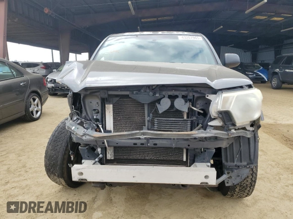 2013 Toyota Tacoma with VIN 3TMLU4EN5DM104791, listed as a Copart auction lot 43207965 with 121,427 mi miles and Salvage Title. Bid and sale history available at DreamBid. Image 5.
