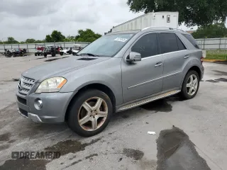 2011 Mercedes-Benz M 550 z VIN 4JGBB7CB9BA693555, wystawiony jako Copart lot #59719535 z przebiegiem 173 490 mil mil oraz Szkoda całkowita • Salvage title. Historia ofert i sprzedaży dostępna na DreamBid. Obrazek 1.