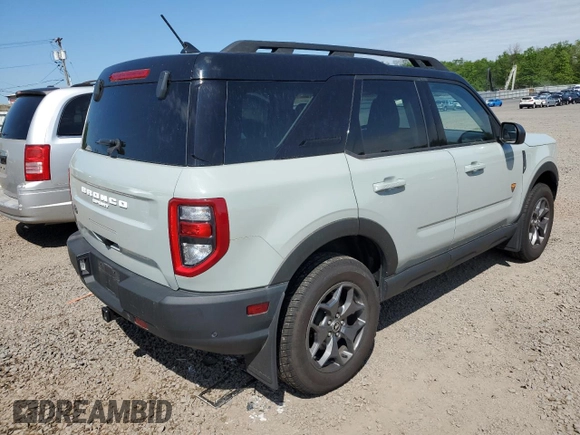 2021 Ford Bronco Sport Badlands z VIN 3FMCR9D96MRA67851, wystawiony jako Copart lot #56252465 z przebiegiem 35 163 mil mil oraz Czysty tytuł • Clean title. Historia ofert i sprzedaży dostępna na DreamBid. Obrazek 3.