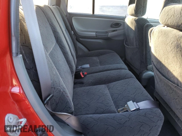 2003 Chevrolet Tracker ZR2 z VIN 2CNBJ734836926876, wystawiony jako Copart lot #83849804 z przebiegiem 198 674 mil mil oraz Szkoda całkowita • Salvage title. Historia ofert i sprzedaży dostępna na DreamBid. Obrazek 12.