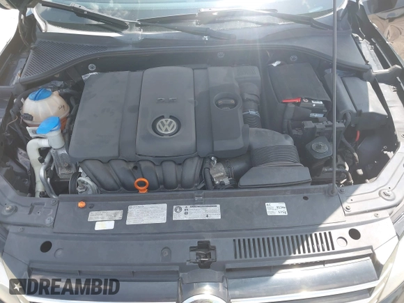 2013 Volkswagen Passat SE with VIN 1VWBP7A30DC043938, listed as a IAAI auction lot 42411446 with 84,822 mi miles and . Bid and sale history available at DreamBid. Image 10.