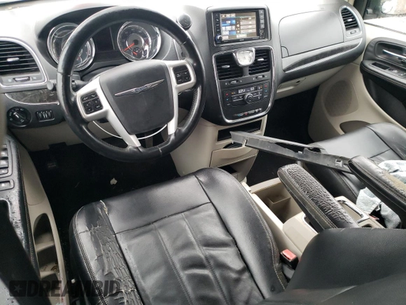 2014 Chrysler Town & Country Touring with VIN 2C4RC1BG0ER218693, listed as a Copart auction lot 41841655 with Not Provided miles and Salvage Title. Bid and sale history available at carsss.com. Image 8.