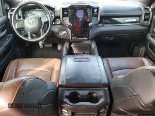2021 Ram 2500 Power Wagon z VIN 3C6TR5EJ9MG633123, wystawiony jako Copart lot #83673184 z przebiegiem 132 507 mil mil oraz Szkoda całkowita • Salvage title. Historia ofert i sprzedaży dostępna na DreamBid. Obrazek 8.