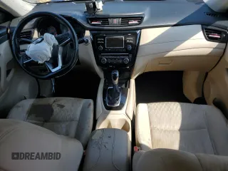 2017 Nissan Rogue SV with VIN JN8AT2MT8HW144047, listed as a Copart auction lot 62475305 with 133,167 mi miles and Salvage title. Bid and sale history available at DreamBid. Image 8.