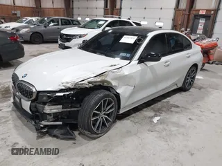 2019 BMW 3 Series 330i xDrive with VIN WBA5R7C55KAJ83482, listed as a IAAI auction lot 41565321 with 126,536 mi miles. Bid and sale history available at carsss.com. Image 19.