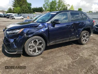 2023 Toyota RAV4 XSE z VIN JTMFB3FV3PD165164, wystawiony jako Copart lot #55571795 z przebiegiem 9 784 mil mil oraz Szkoda całkowita • Salvage title. Historia ofert i sprzedaży dostępna na DreamBid. Obrazek 1.