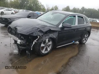 2022 Audi Q5 Premium Plus z VIN WA1BBAFY5N2131081, wystawiony jako Copart lot #69394923 z przebiegiem Nie podano mil oraz Nie do naprawy • Non repairable. Historia ofert i sprzedaży dostępna na DreamBid. Obrazek 1.