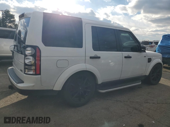2014 Land Rover LR4 HSE with VIN SALAG2V62EA720127, listed as a Copart auction lot 82829484 with 138,146 mi miles and Clean Title. Bid and sale history available at DreamBid. Image 3.